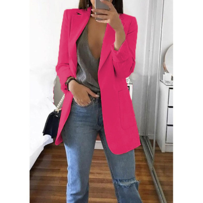 Blazer Feminino de Alfaiataria com Corte Estendido